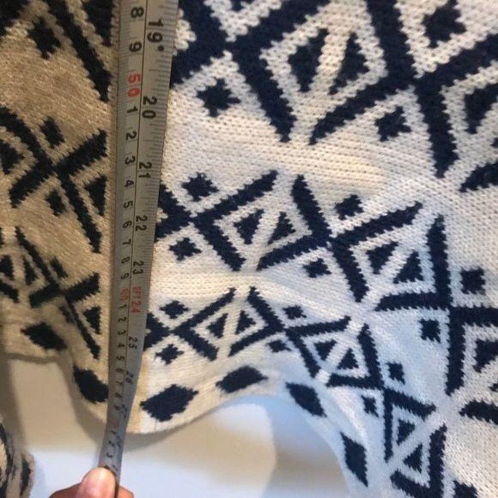 Double Zero Geometric Cardigan - image 8